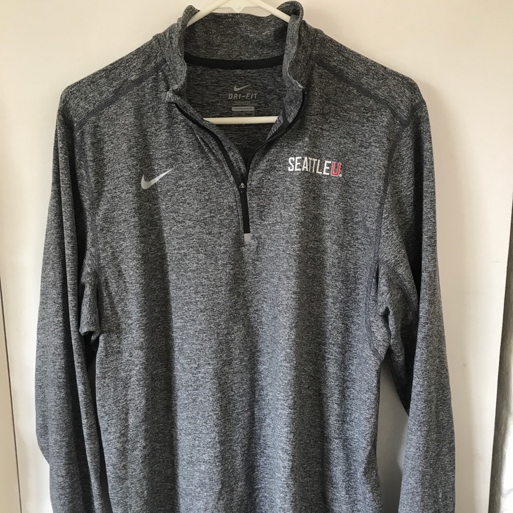 Nike did fit Saeattle U 1/4 zip